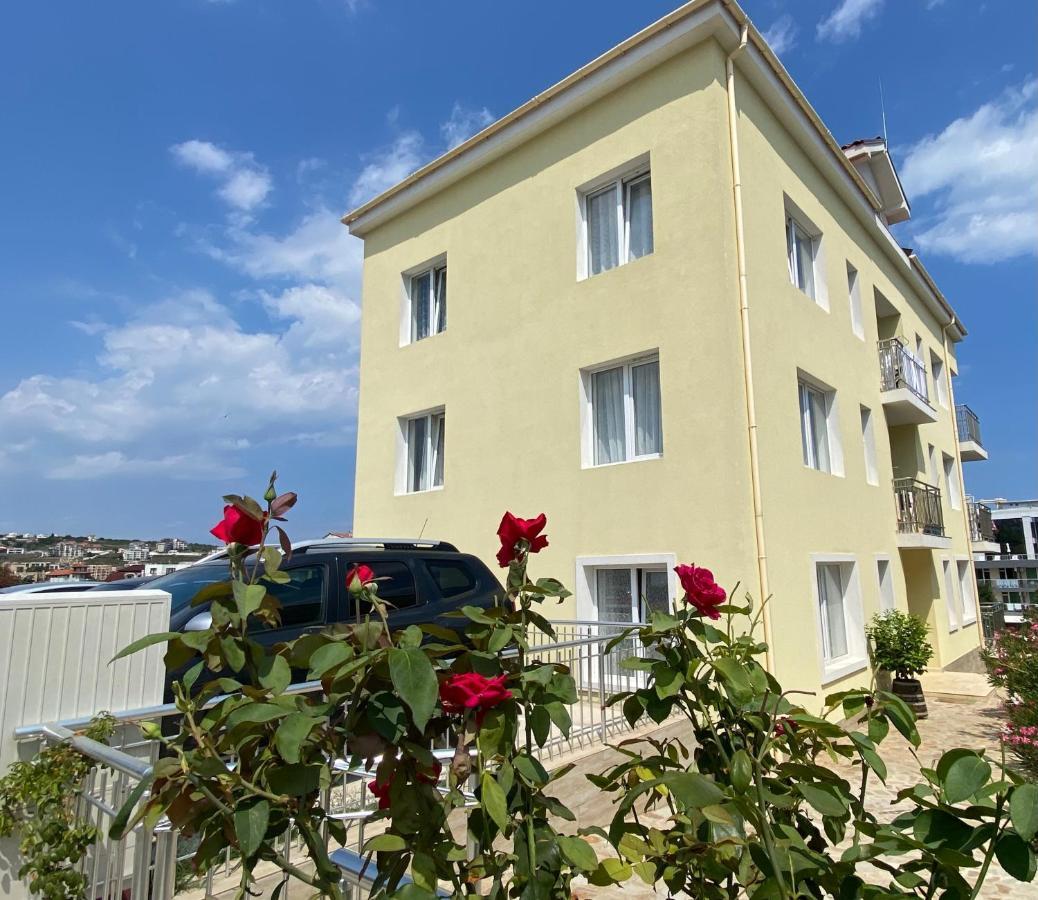 Byala Friendy Sea Apartaments Εξωτερικό φωτογραφία